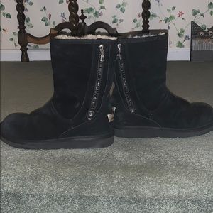 Ugg zipper boots